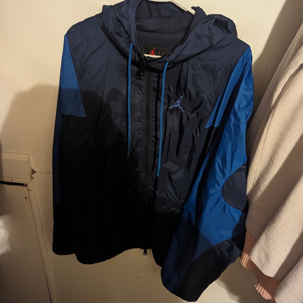 Jordan Nike windbreaker athletic jacket